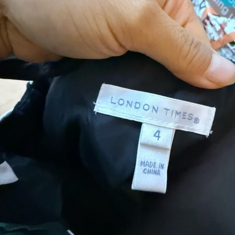 London Times Black & White Retro 80s Style Dress